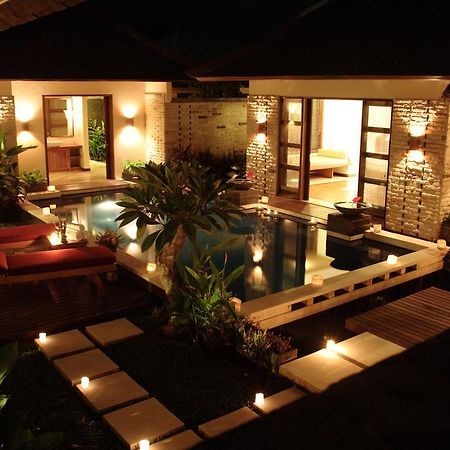 Villa Alex Seminyak  Luaran gambar