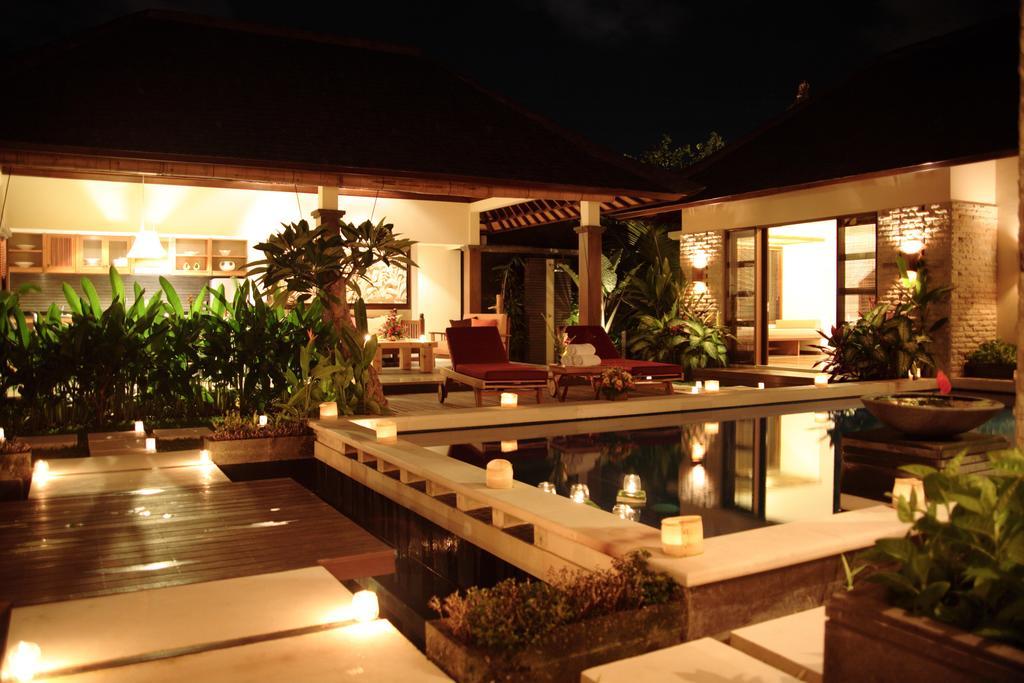 Villa Alex Seminyak  Luaran gambar